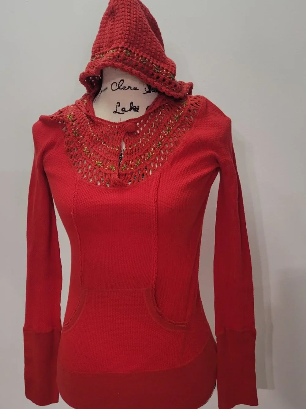 Free People Red Crochet Hood Hoodie Sweater Gold Metallic Snap Cuff Modal Size S